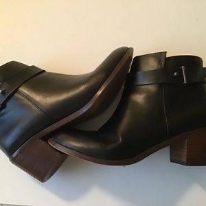 Diba Black Ankle Boots